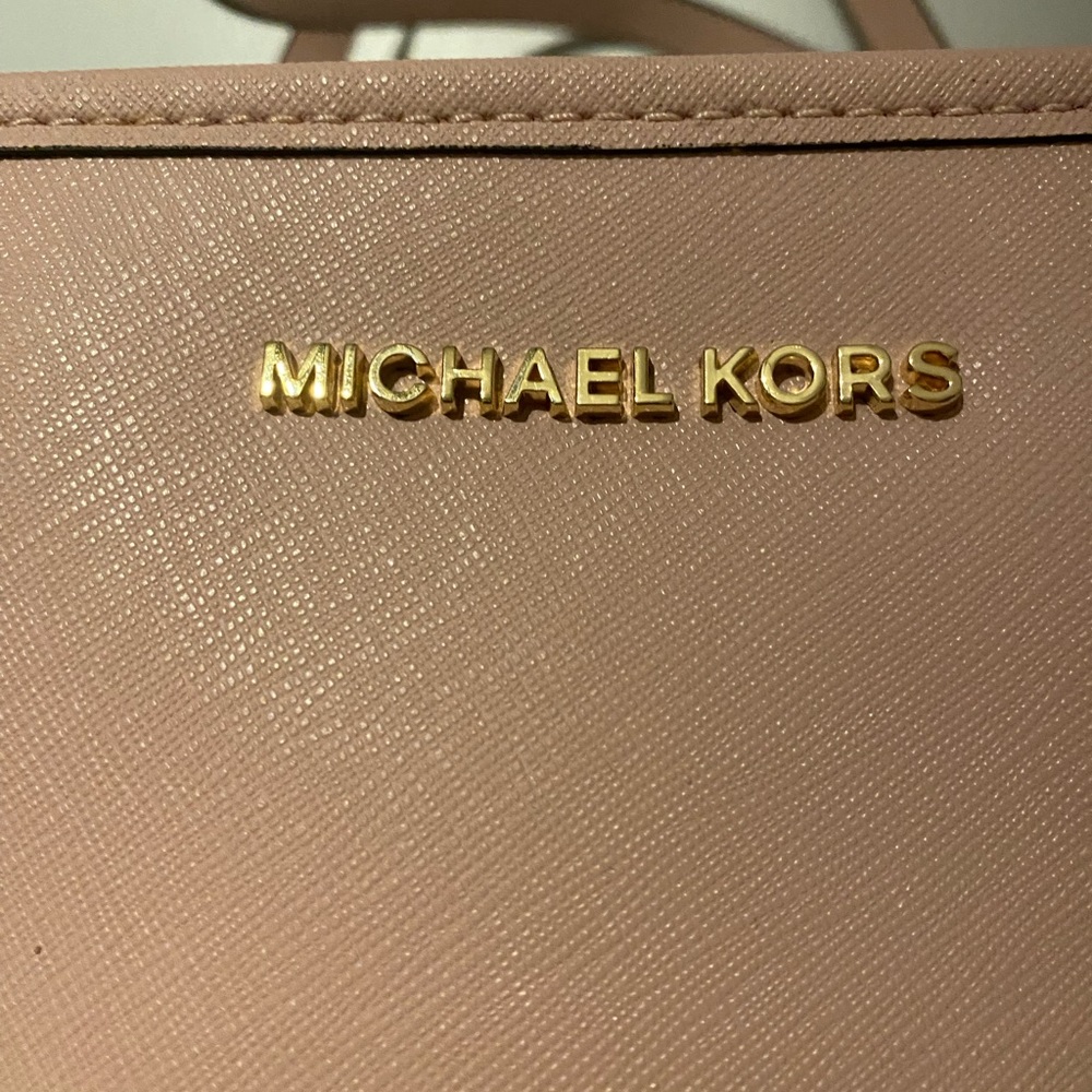 Michael Kors Tote